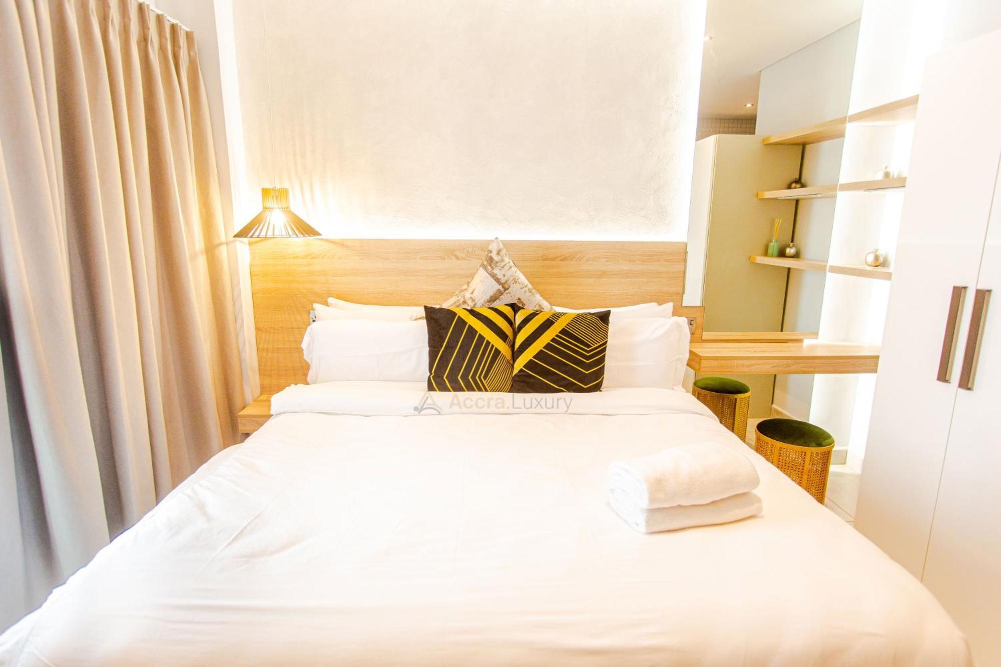 Accra Luxury Apartments @ The Signature Экстерьер фото